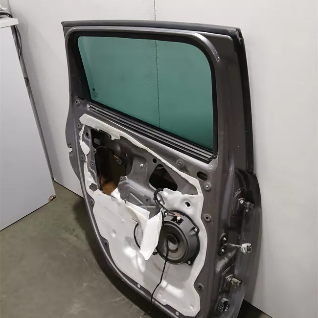 Porta posteriore sinistra