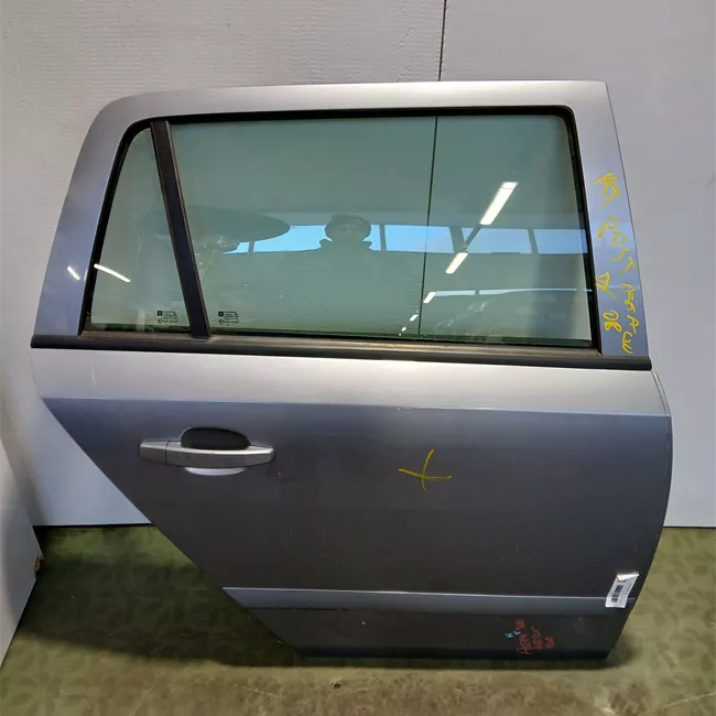 Porta posteriore destra