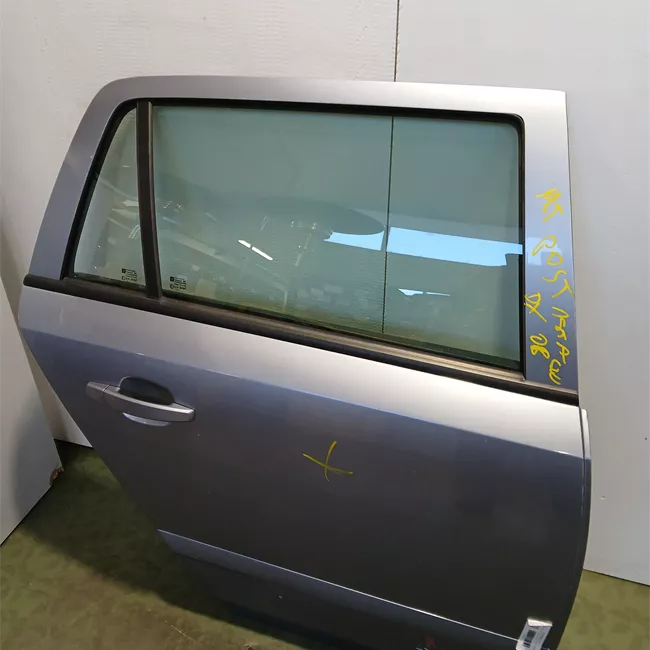 Porta posteriore destra