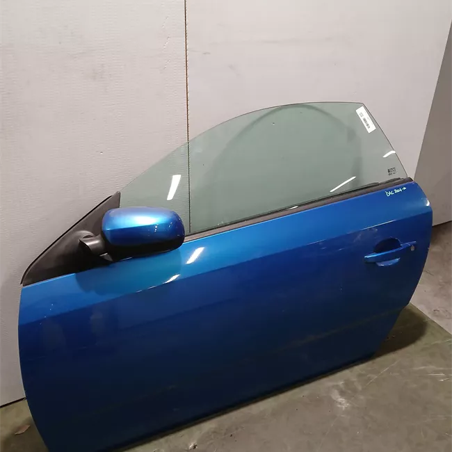 Porta anteriore sinistra Distanza cerniere 325mm