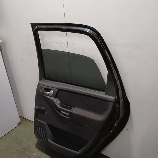 Porta posteriore destra