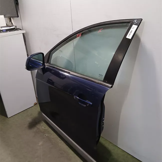 Porta anteriore sinistra