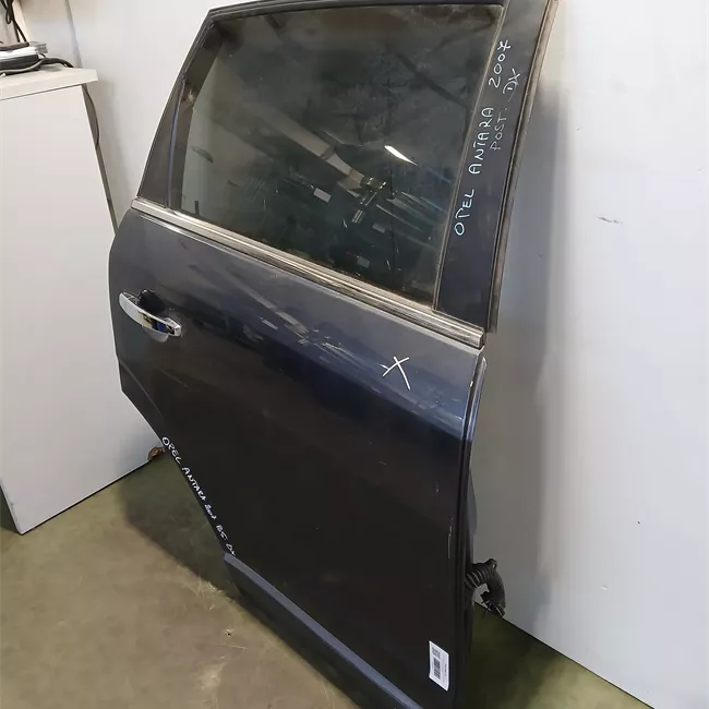 Porta posteriore sinistra