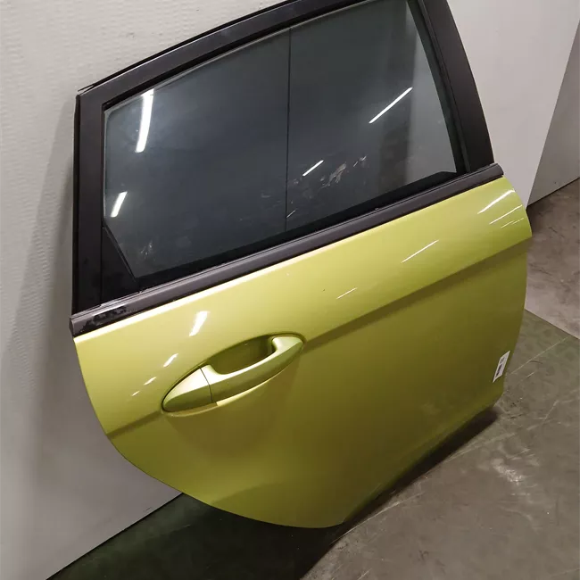 Porta posteriore destra