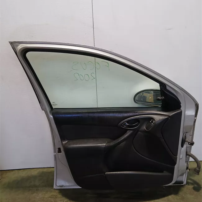 Porta anteriore sinistra