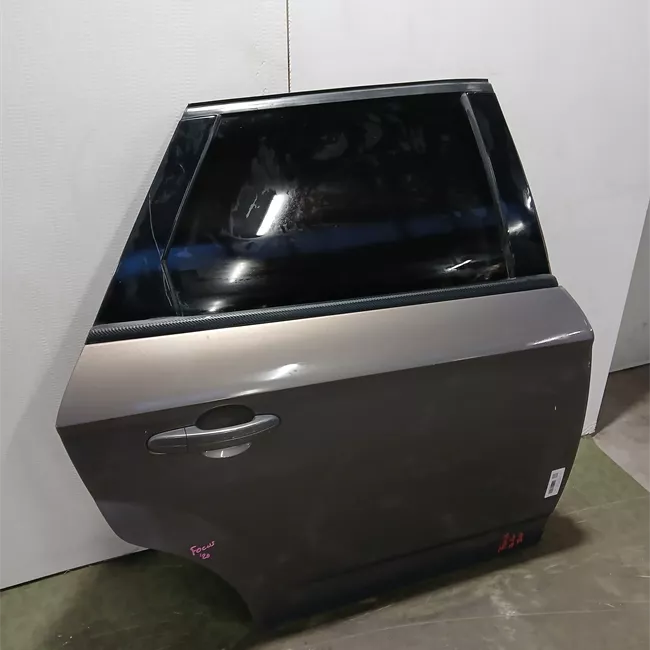 Porta posteriore destra