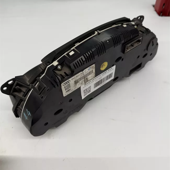 Quadro strumenti completo Km/h