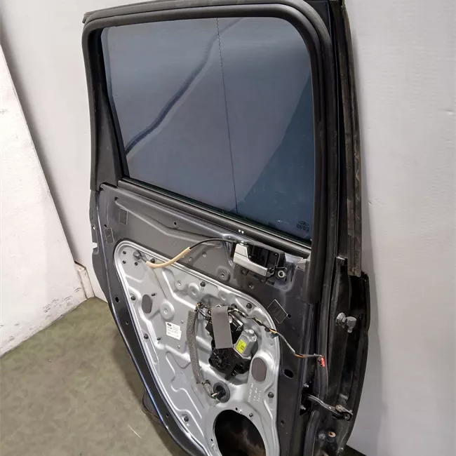 Porta posteriore sinistra