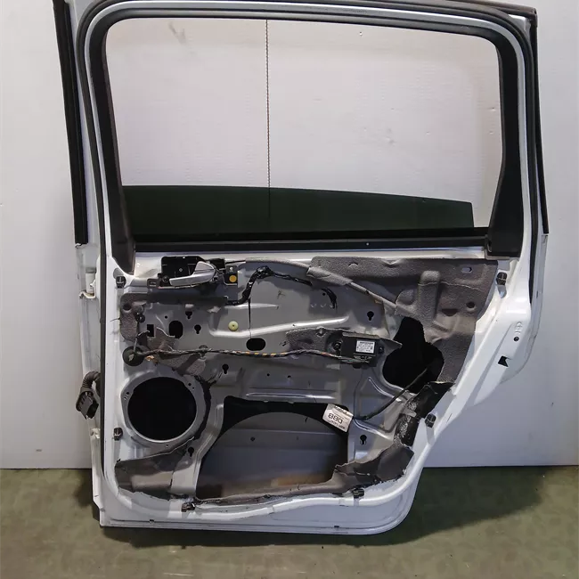 Porta posteriore destra