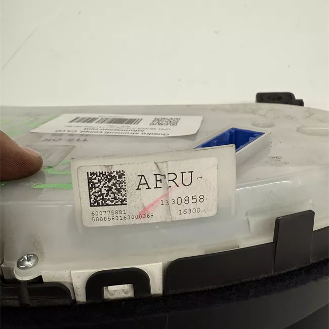 Quadro strumenti completo con LCD informazioni cent