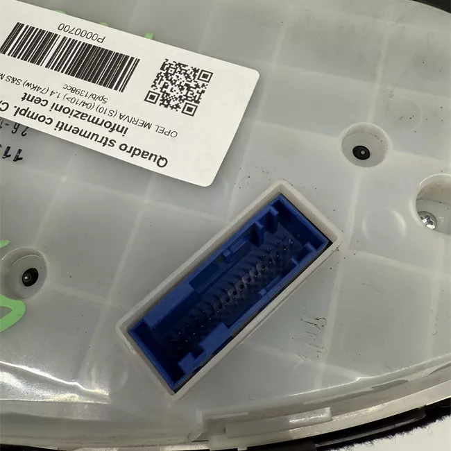 Quadro strumenti completo con LCD informazioni cent