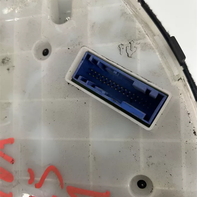 Quadro strumenti completo con LCD informazioni cent