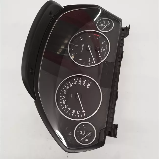 Quadro strumenti completo Cruise control