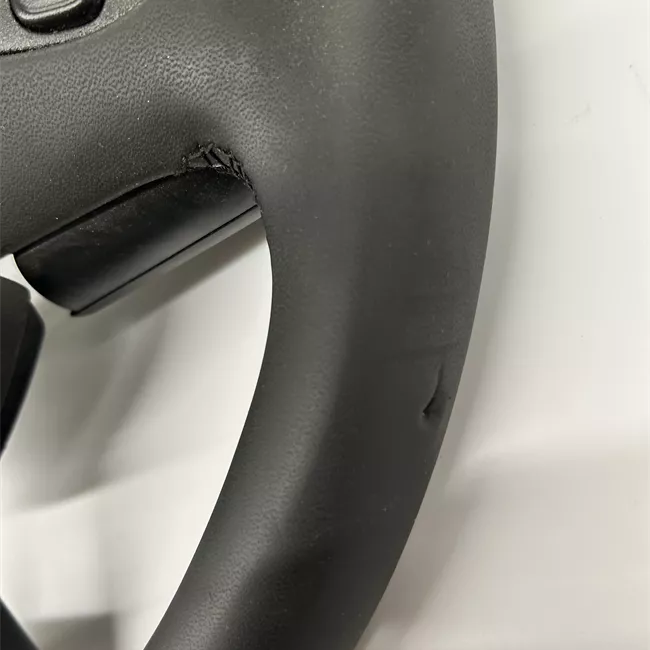 Volante Pelle con comandi/cruise control