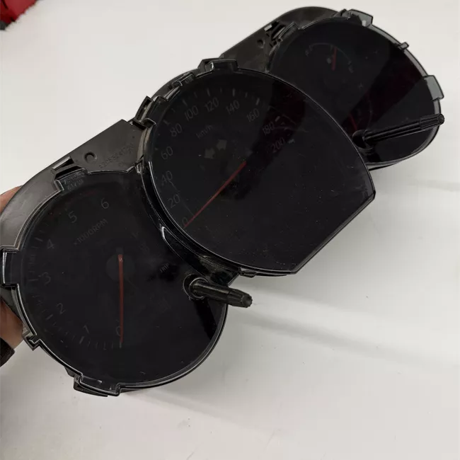 Quadro strumenti completo E02-E22-E53:SENZA E.S.porta