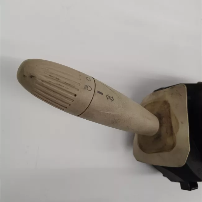 Devioguidasgancio avorio