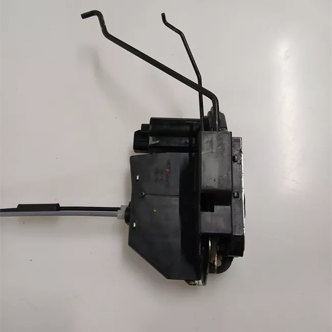 Serratura porta anteriore sinistra