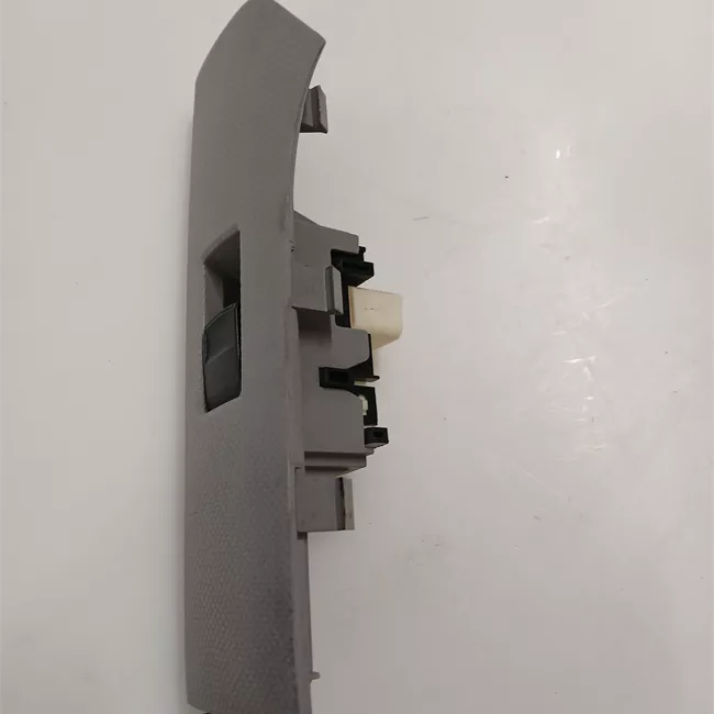 Interruttore alzacristalli porta anteriore