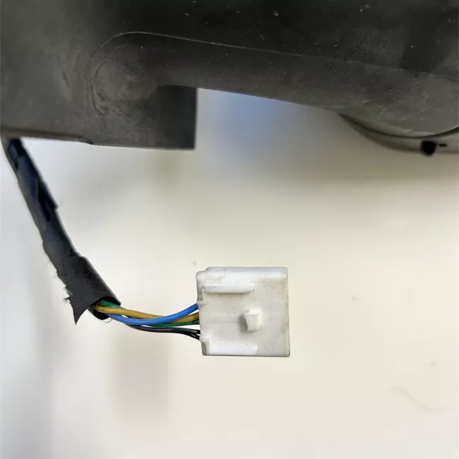 Retrovisore esterno regolazione elettrica sinistro