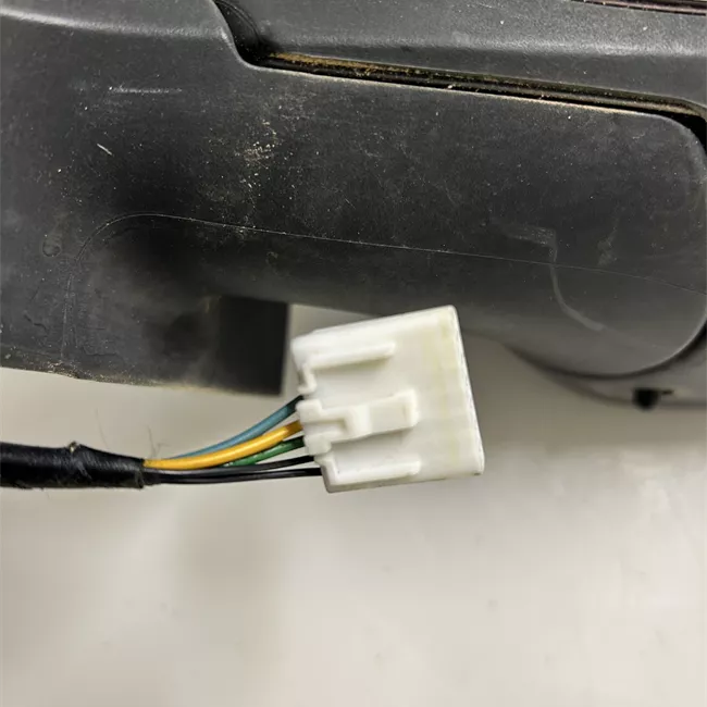 Retrovisore esterno regolazione elettrica sinistro