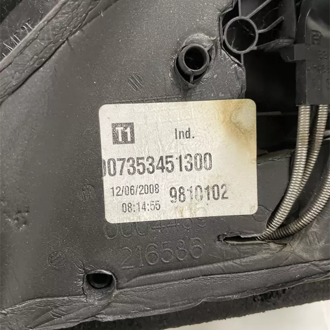 Retrovisore esterno regolazione elettrica destro