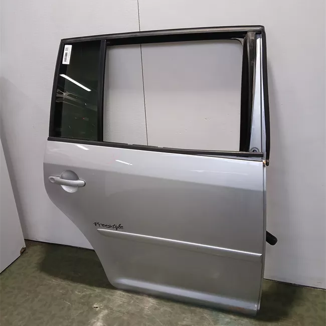 Porta posteriore destra