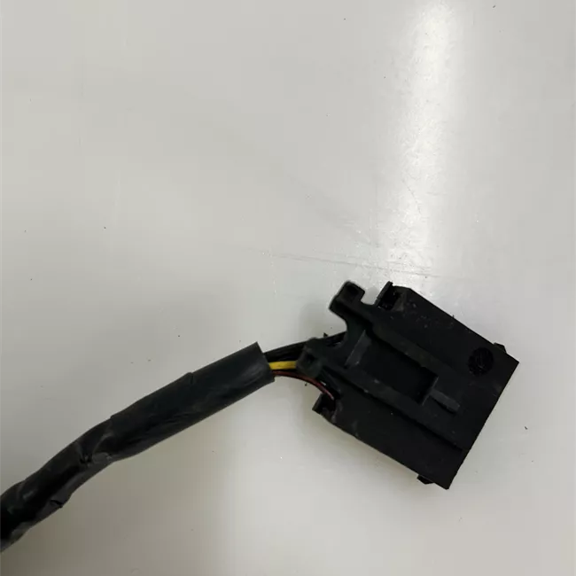 Retrovisore esterno regolazione elettrica destro