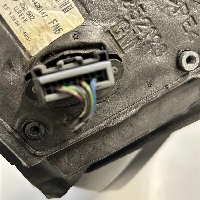 Retrovisore esterno regolazione elettrica destro