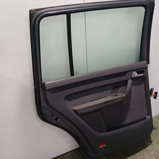 Porta posteriore sinistra