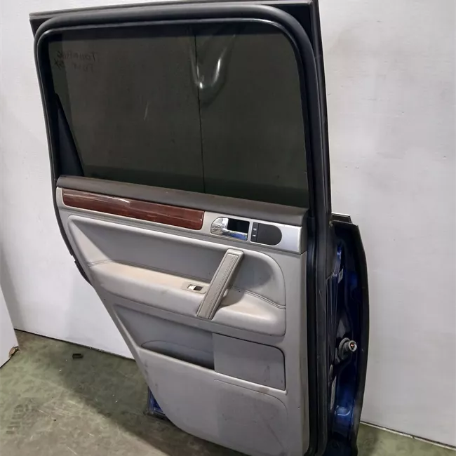 Porta posteriore sinistra