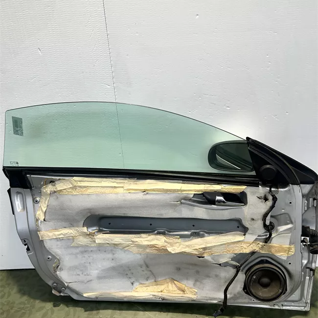 Porta anteriore sinistra Distanza cerniere 325mm