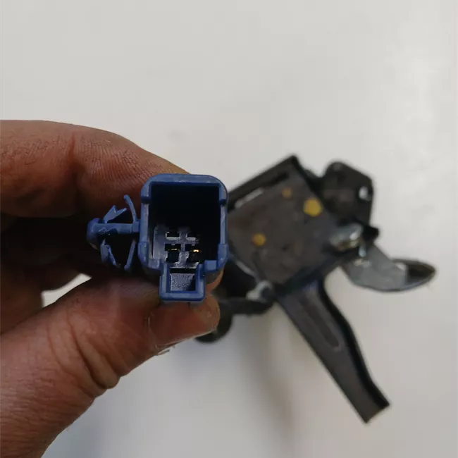 Serratura portello posteriore