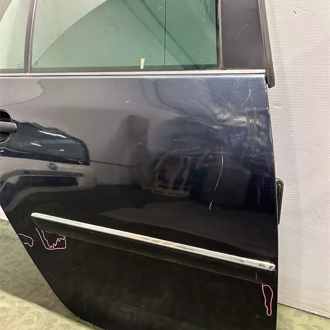 Pannello esterno porta posteriore destro