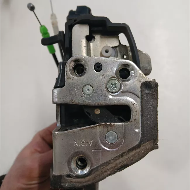 Serratura porta posteriore sinistra