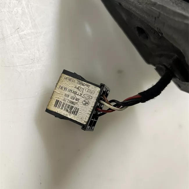 Retrovisore esterno regolazione elettrica sinistro