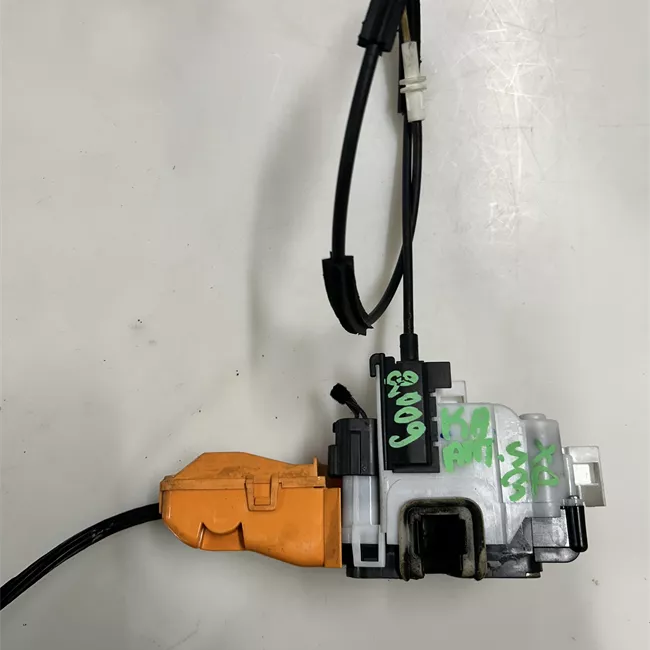 Serratura porta anteriore sinistra