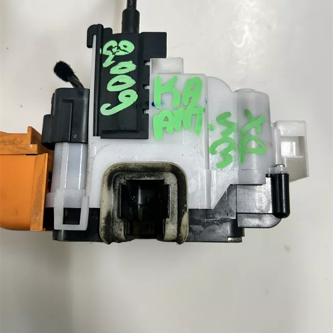 Serratura porta anteriore sinistra