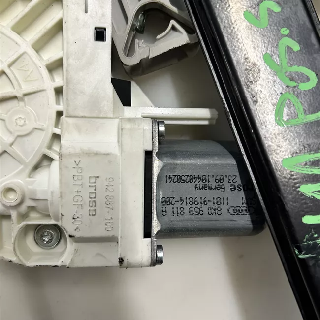 Alzacristallo elettrico porta posteriore sinistro