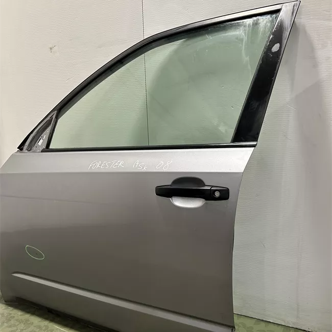 Porta anteriore sinistra