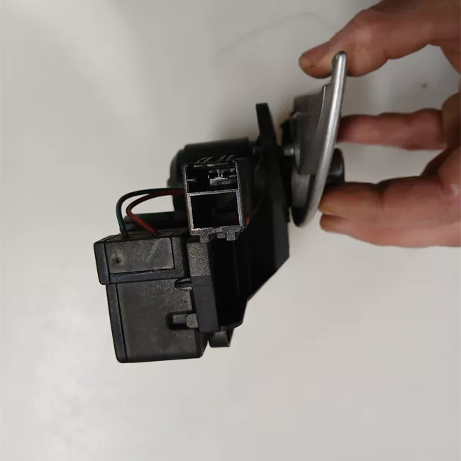 Serratura portello posteriore