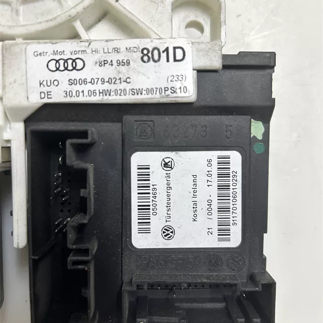 Alzacristallo elettrico porta posteriore sinistro