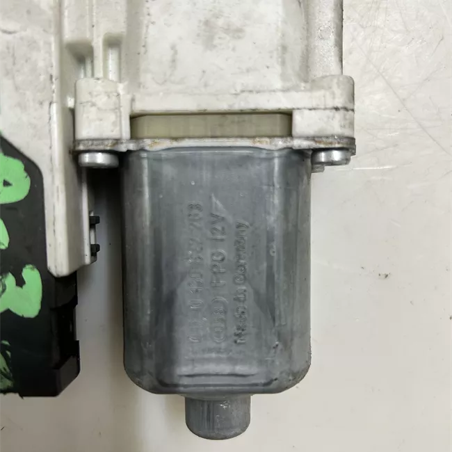 Alzacristallo elettrico porta posteriore sinistro