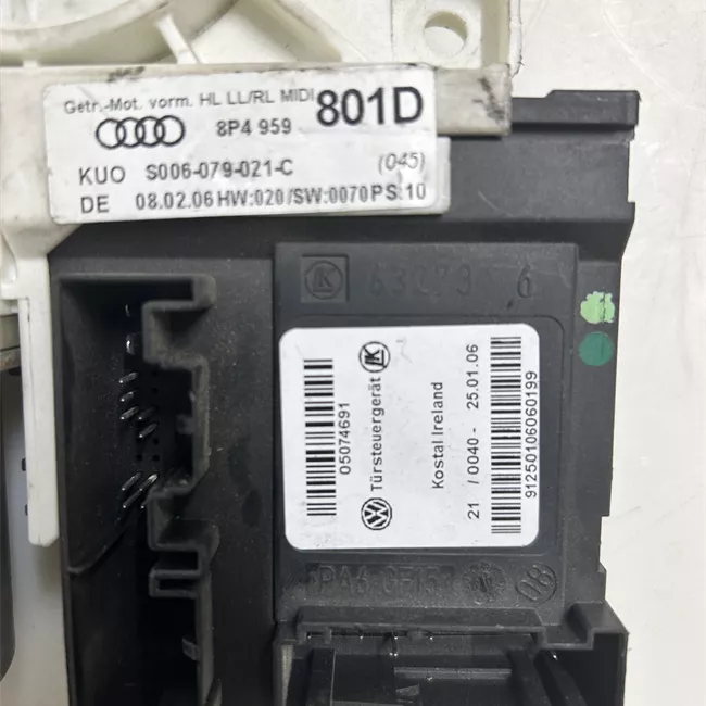 Alzacristallo elettrico porta posteriore sinistro