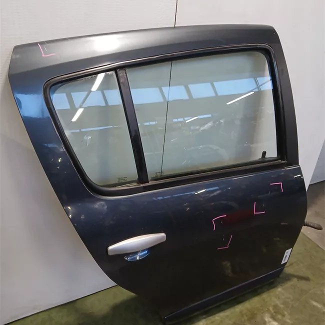 Porta posteriore destra