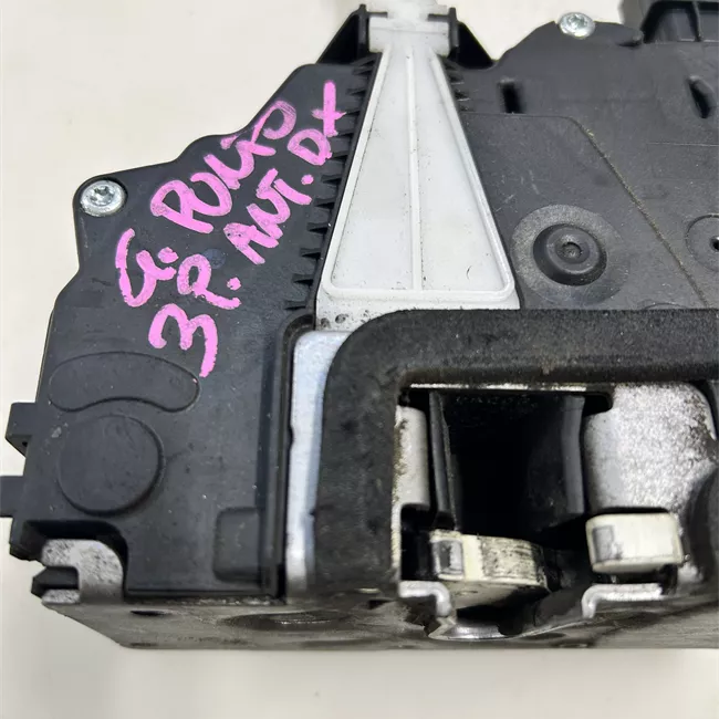 Serratura porta anteriore destra