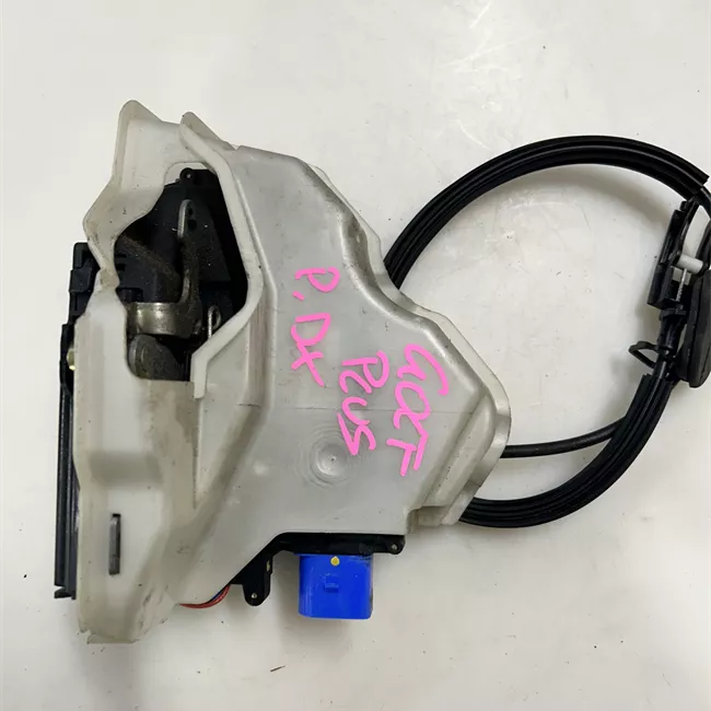 Serratura porta posteriore destra senza dispositivo SAFE