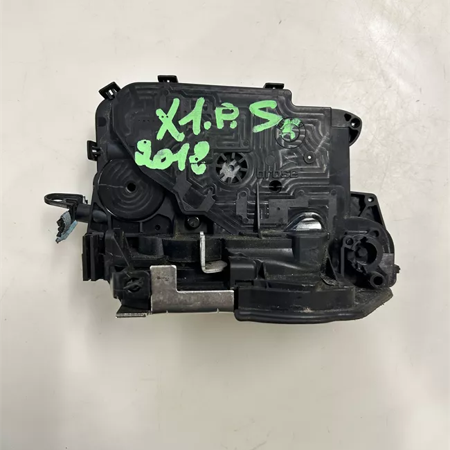 Serratura porta posteriore sinistra