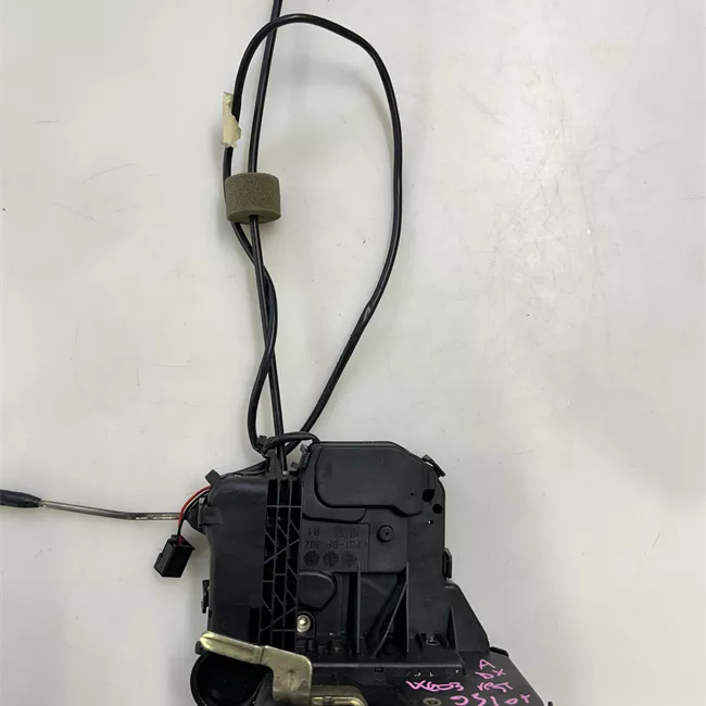 Serratura porta anteriore destra