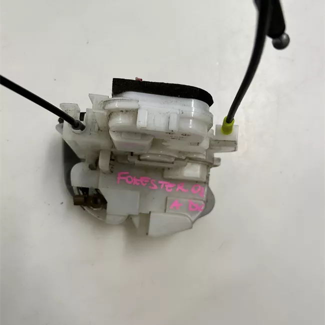 Serratura porta anteriore destra