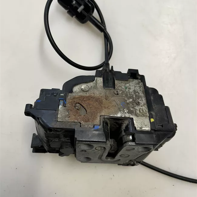 Serratura porta posteriore destra